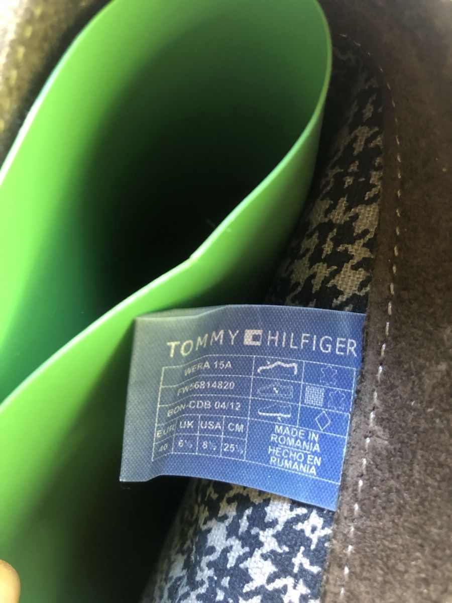 Tommy Hilfiger Damenschuhe: Tommy Hilfiger Wildlederstiefel - Grösse 40 – Gebraucht aus Eglisau von Vidal_sosun 1