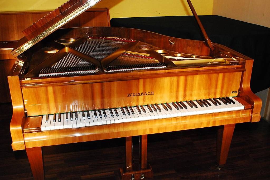 Instruments de musique: Piano à queue Weinbach 160 cm. – D'occasion à La Tour de Peilz par olti02 1