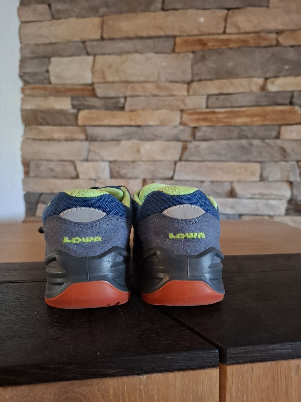 Lowa Chaussures garçon: chaussures LOWA  – D'occasion à Saignelégier par mar_kf97 2