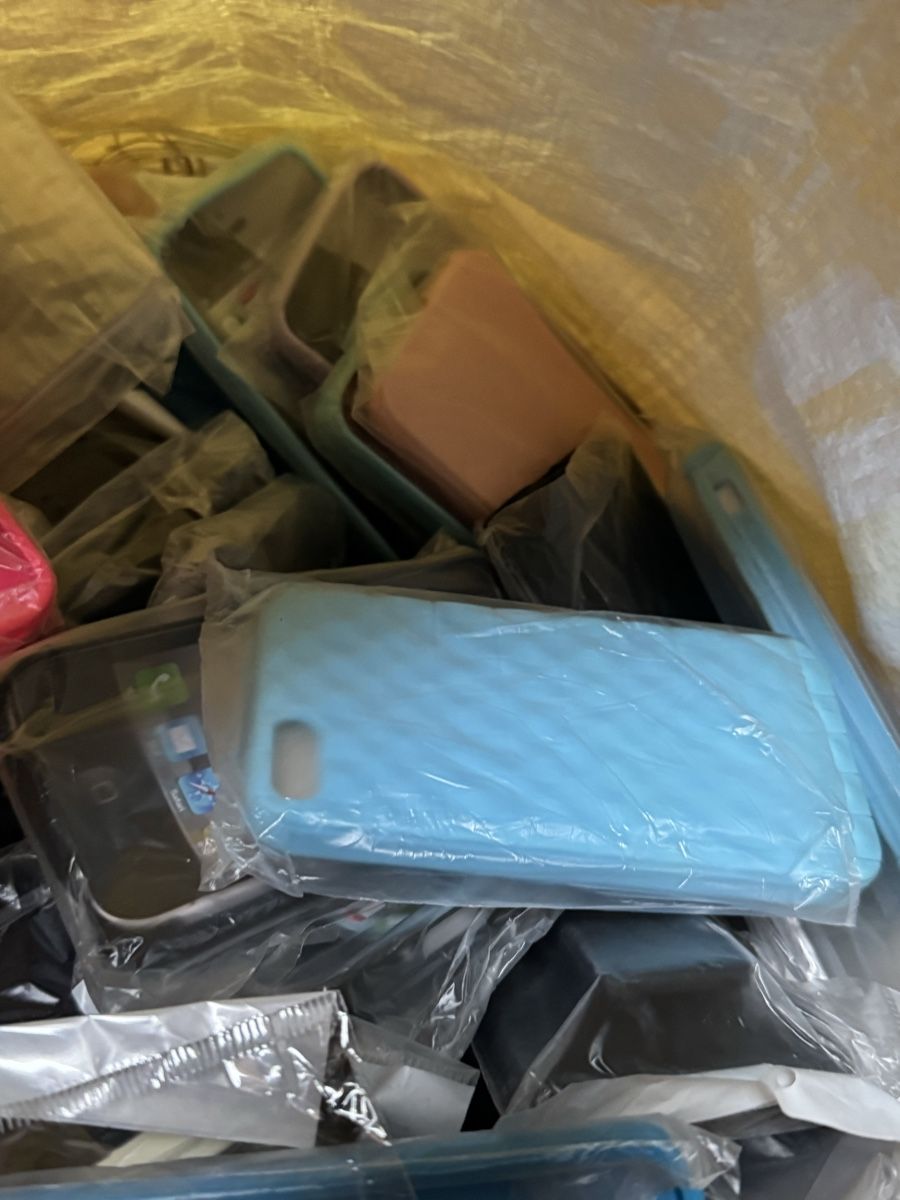 Cover & Protezioni schermo: Restposten 31. iPhone 5s hülle – Nuovo e nell'imballaggio originale da winterthur venduto da ds09061 3