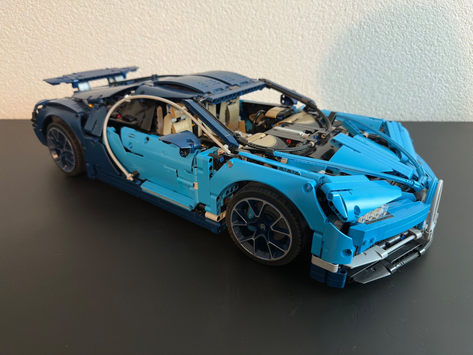 Lego Jeux de construction: LEGO Technic Bugatti Chiron - Set 42083 – D'occasion à Hittnau par LiLRabBbit 2