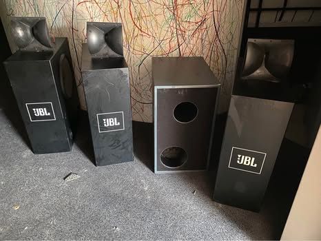 Haut-parleurs: Lautsprecher JBL 3678 – D'occasion à Aarau Rohr par G.Hisa 2