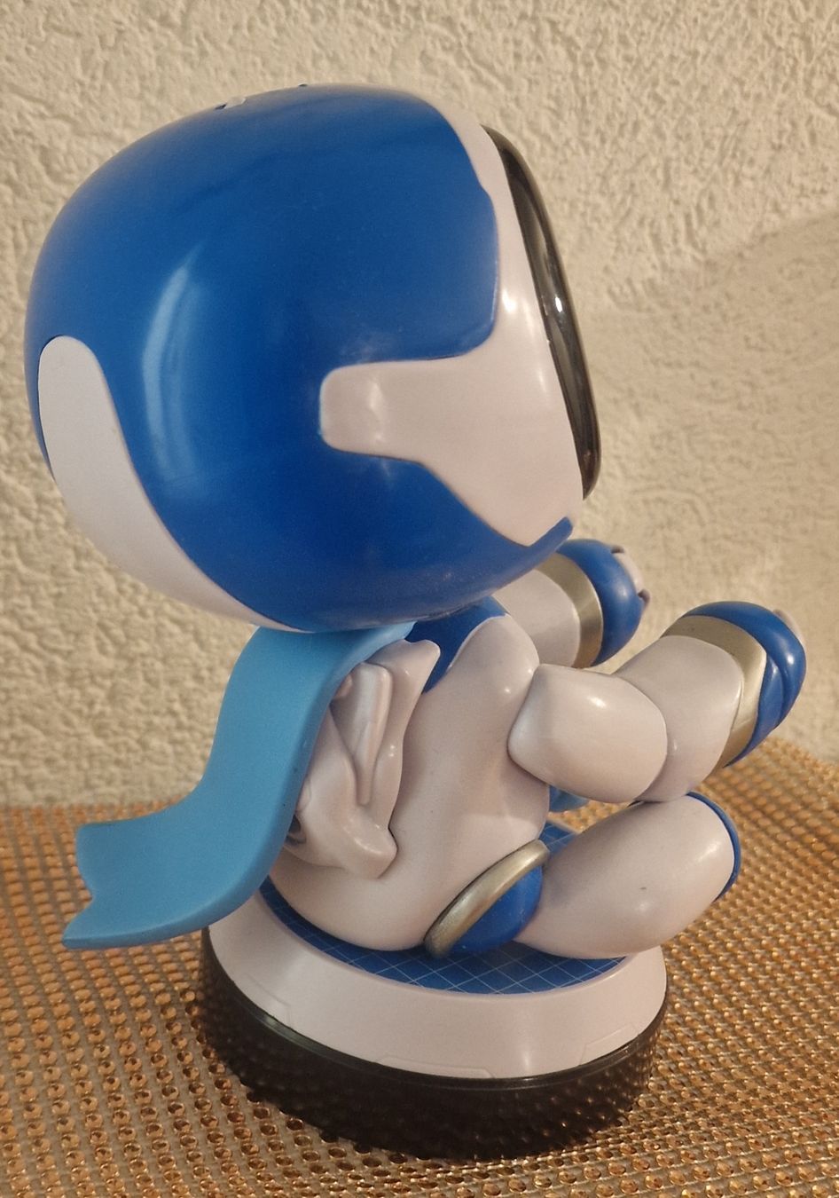 Supporti a parete: Astro Bot Controller Halterung – Difettoso da Pfäffikon ZH venduto da Delphox 2
