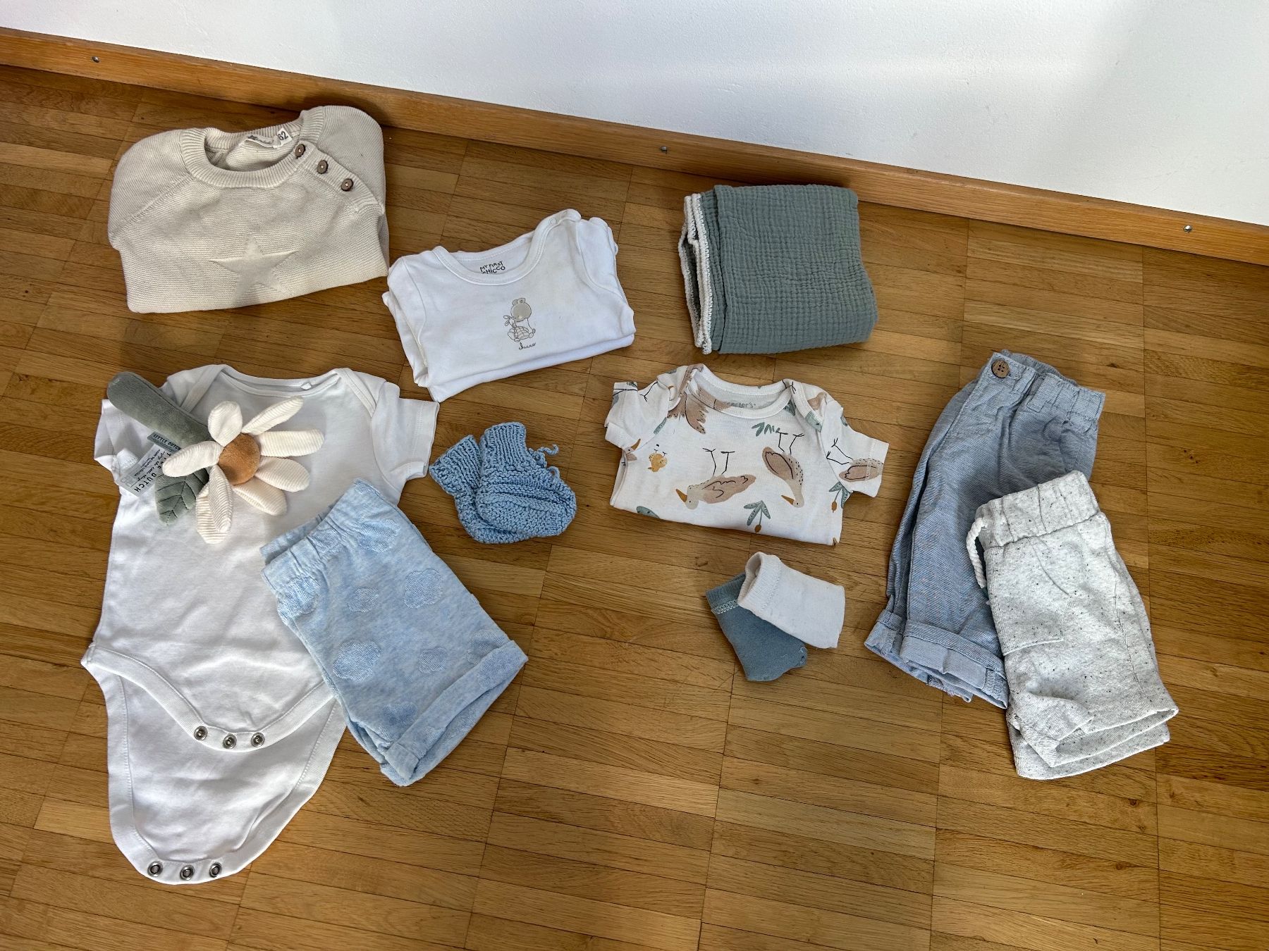 Lotti & Set di vestiti: Babykleider – Usato da Zürich venduto da Ella_88