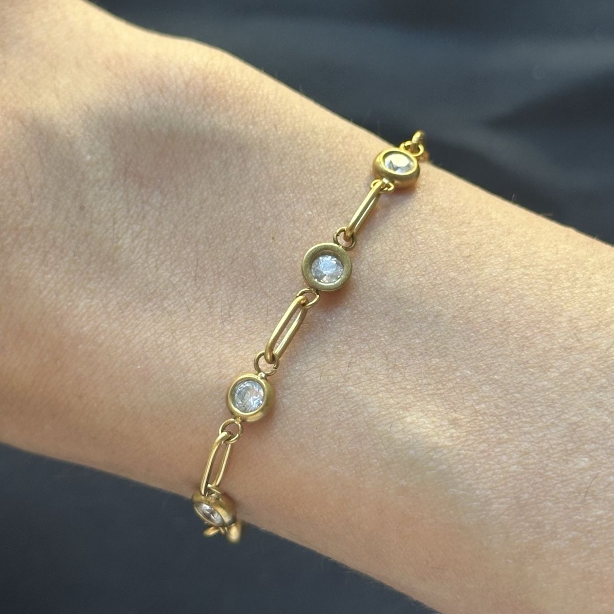 Bracelets: 18KGP Funkelnde Armkette   – Neuf (Voir description) à Givisiez par dor_xb9k
