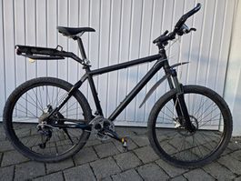 BIXS MTB Fahrrad Carbon Hinterbau mit Strassenreifen