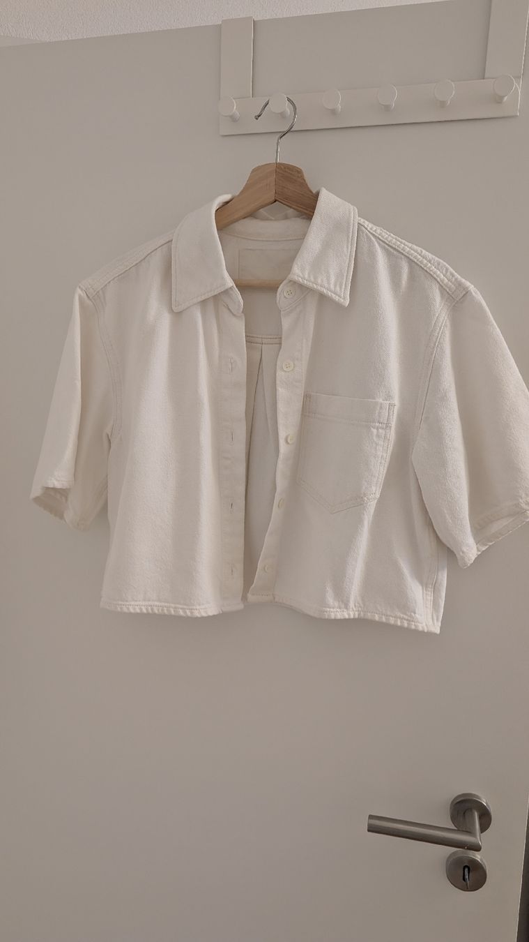Cos Top: Haut crop top COS – Nuovo (secondo la descrizione) da La Conversion venduto da deborah22