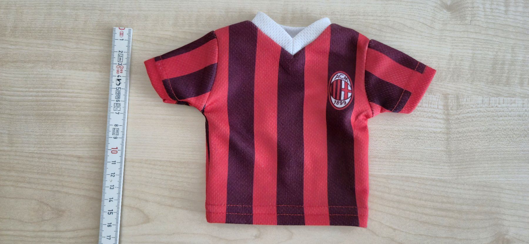 Maillots de corps & Pantalons: AC Milan Trikot in Puppengrösse – Neuf (Voir description) à Rothenburg par Ajax111