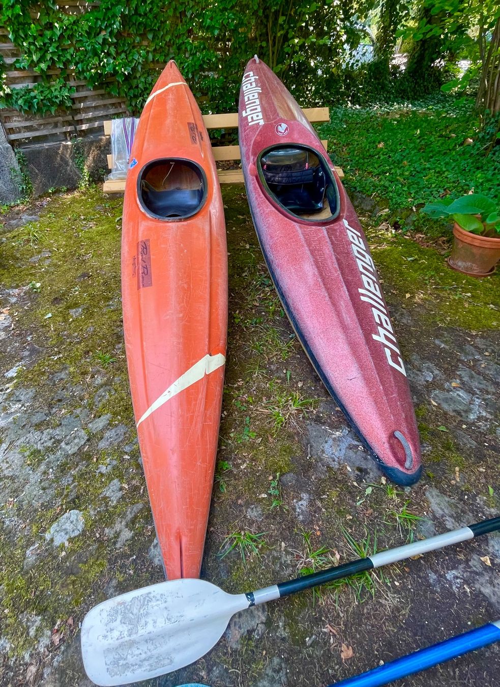 Bateaux: 2 Kajaks mit Paddeln – D'occasion à Thun par miss_eggli 1