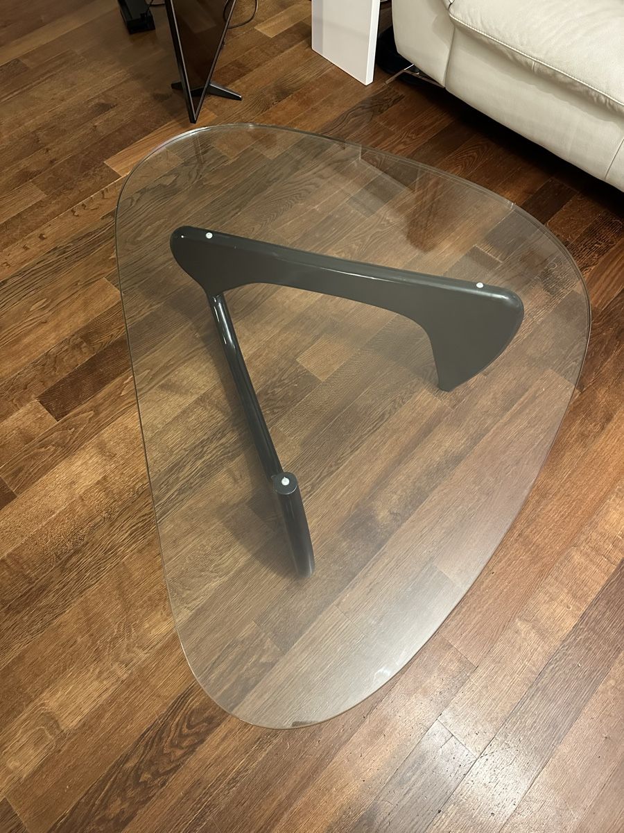 Tables: Vitra Noguchi Coffee table – D'occasion à Belmont-Lausanne par  2