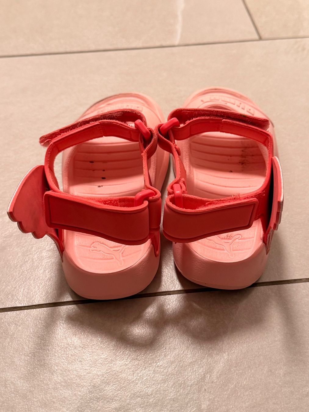 Puma Chaussures filles: Puma Sandalen, 29, rosa, Mädchen – D'occasion à Wilen b. Wil par carpediem25 2