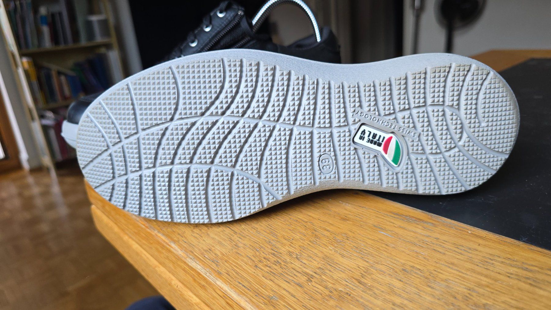 Kybun Damenschuhe: Kybun Arau black schuhe | EU 39 – Neu (gemäss Beschreibung) aus Wallisellen von theblacksheep 4