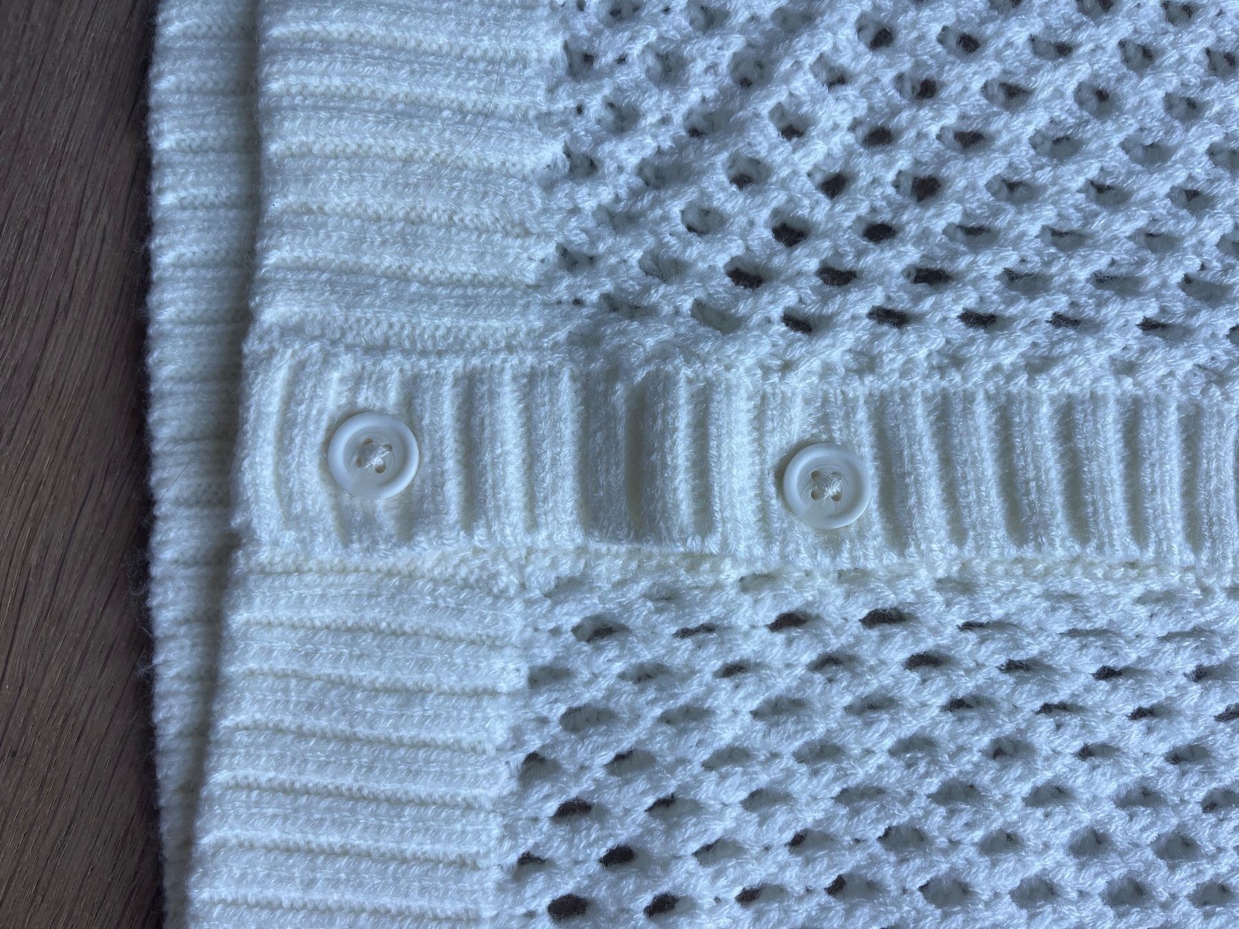 H&M Giacche: Strickjäckchen weiss, grösse M – Nuovo e nell'imballaggio originale da Laupen BE venduto da lee_ym6v 3