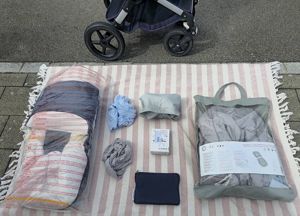 Bugaboo Carrozzine: Bugaboo Fox Classic Navy inkl. High Performance Fusssack – Usato da Weinfelden venduto da fab_99ml 2