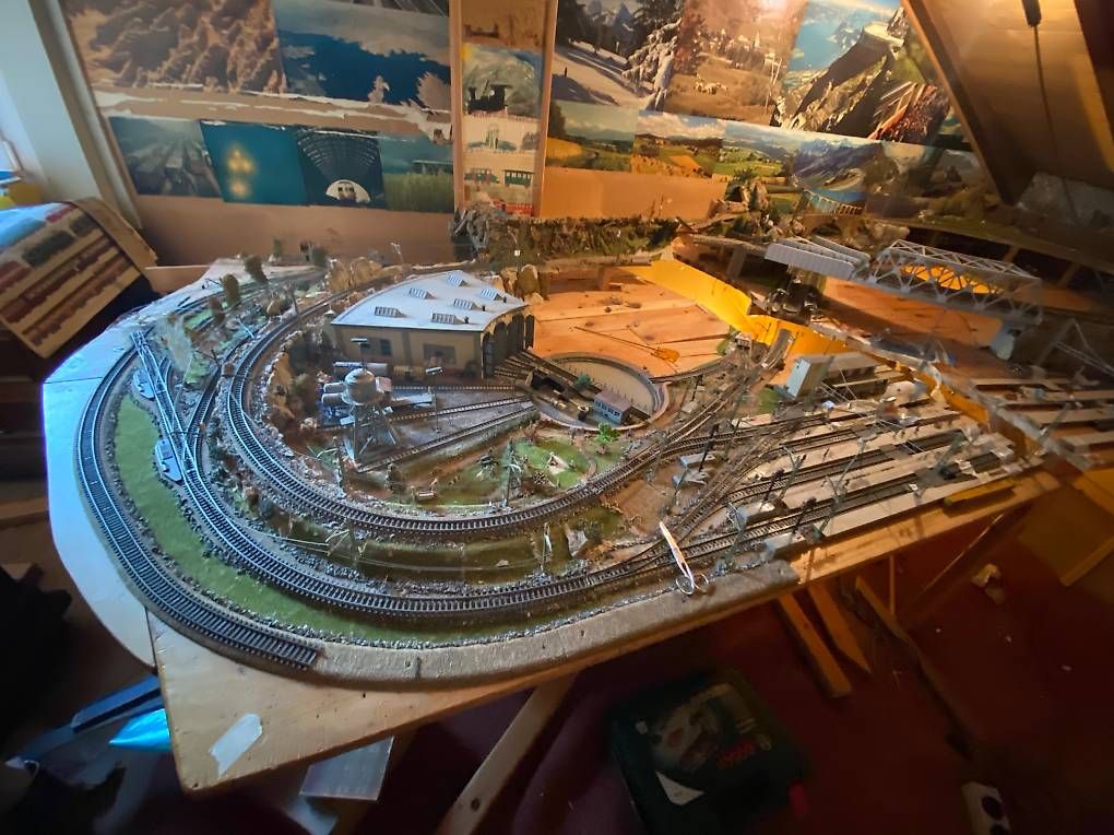 Modellini di ferrovie: Altklassisch Modell Eisenbahn – Usato da Oberglatt ZH venduto da Hitek28 4