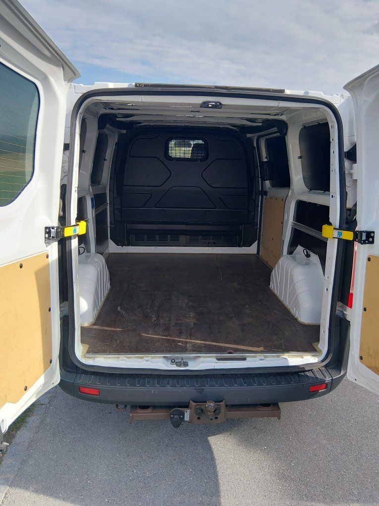 Ford Veicoli commerciali: FORD Transit Custom L1H1 – Usato da Arch venduto da Dural 4