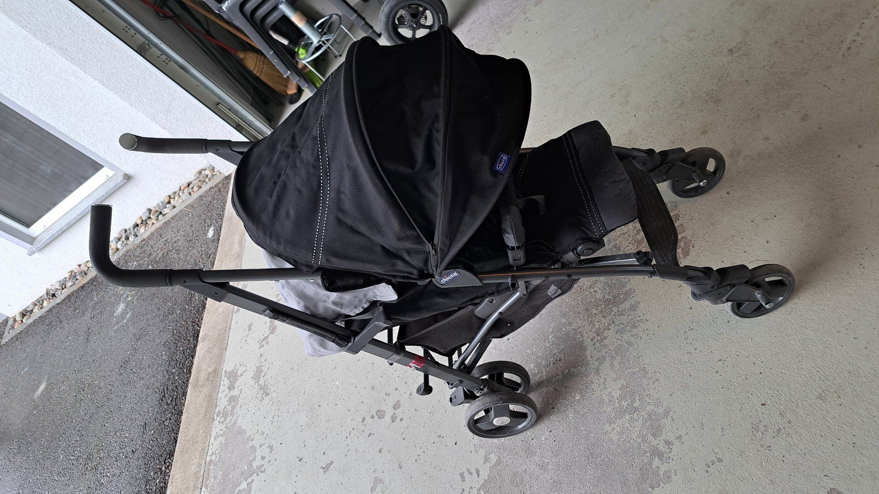 Chicco Kinderwagen: Buggy Chicco mit grossem Sonnendach – Gebraucht aus Aeugst am Albis von sie_dwn2 1
