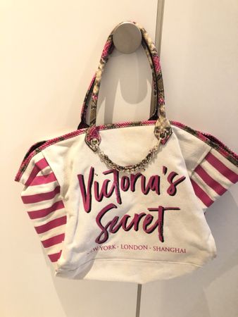 Vintage Victorias Secret Strand-Tasche gestreift