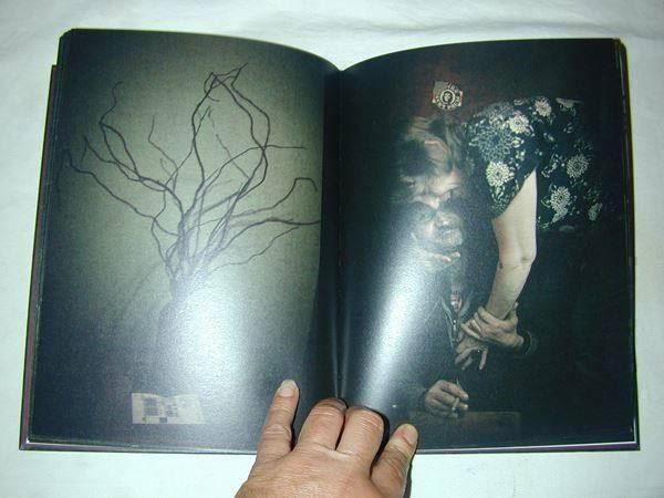 Libri: Alisa Resnik One Another fotobuch – Usato da Welschenrohr venduto da Regool 2