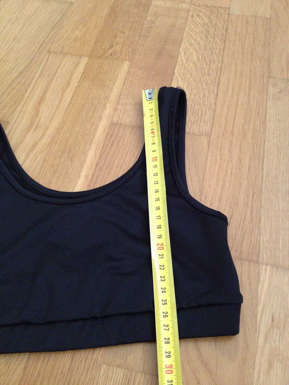 Top: Sommer Sport Top – Usato da Dübendorf venduto da Fip05 3
