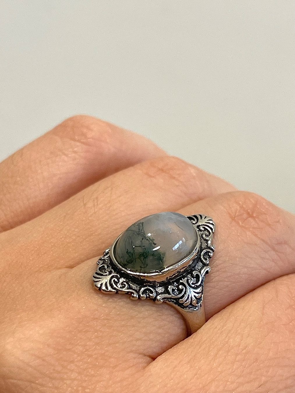 Ringe: Echter, sehr transparenter Moosachat-Ring – Neu und originalverpackt aus Schiers von sisikristall 2