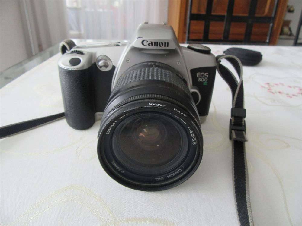 Canon EOS 500N – Appareil Photo Argentique – 35 Mm – Argenté – Occasion