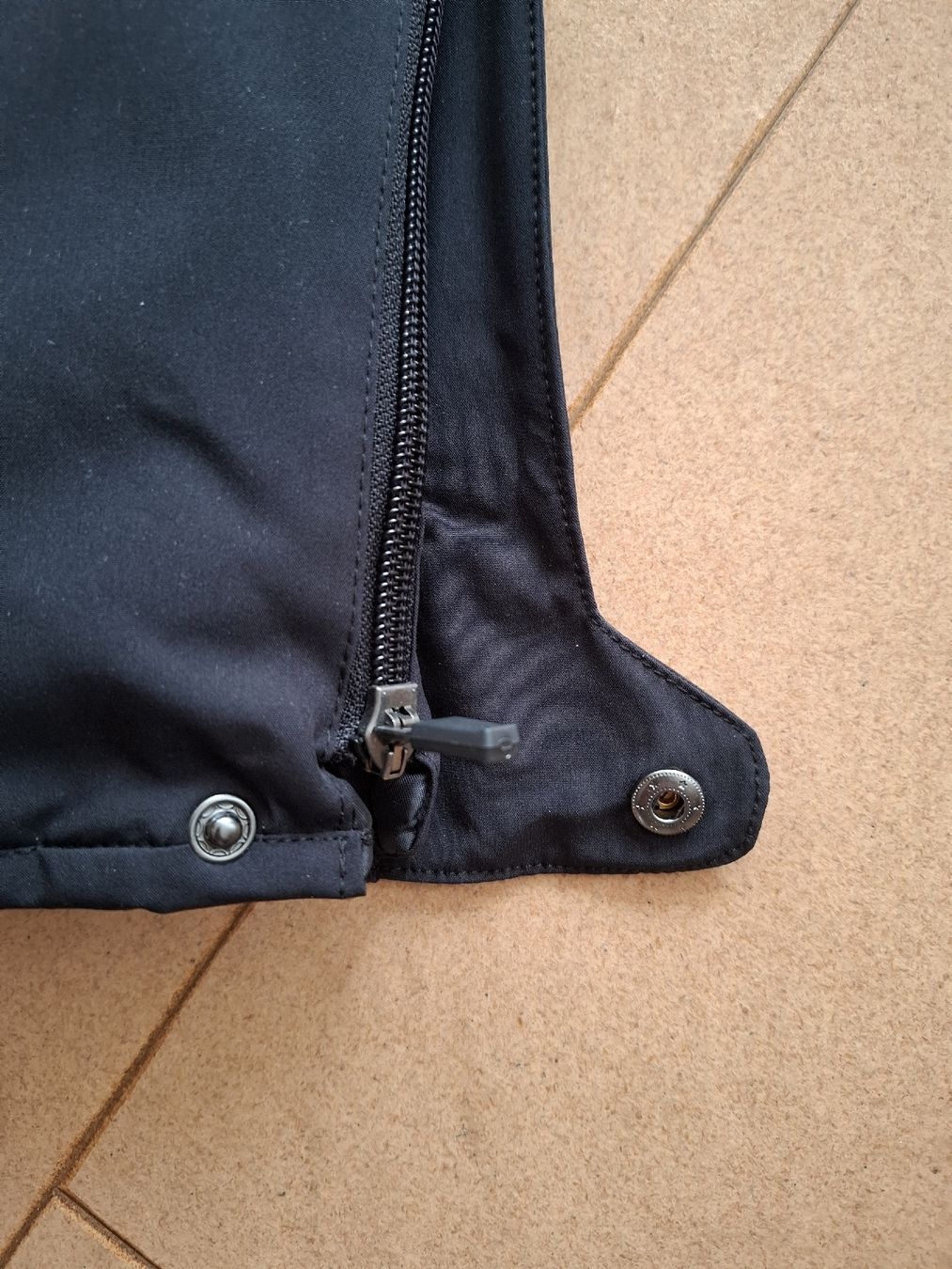 CMP Hosen: Skihose CMP 140 schwarz – Gebraucht aus Thun von lede 3