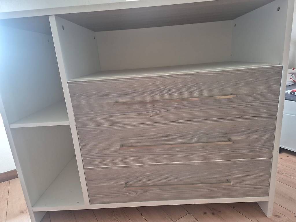 Armoires: Armoire chambre enfant  – D'occasion à Autigny par tpi_m7l6 1