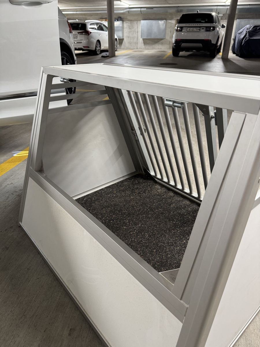 Käfige, Transport & Sicherheit: Jackys-Hunde(-Mass) Box für VW Tiguan BJ 22 – Neu (gemäss Beschreibung) aus Rütihof von GZSZ1968 4