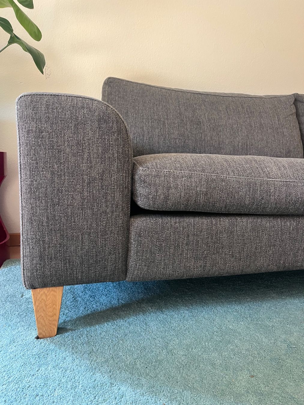 Micasa Sofas: Wunderschönes dunkelgraues Sofa MICASA – Gebraucht aus Zürich von darwin3000 1