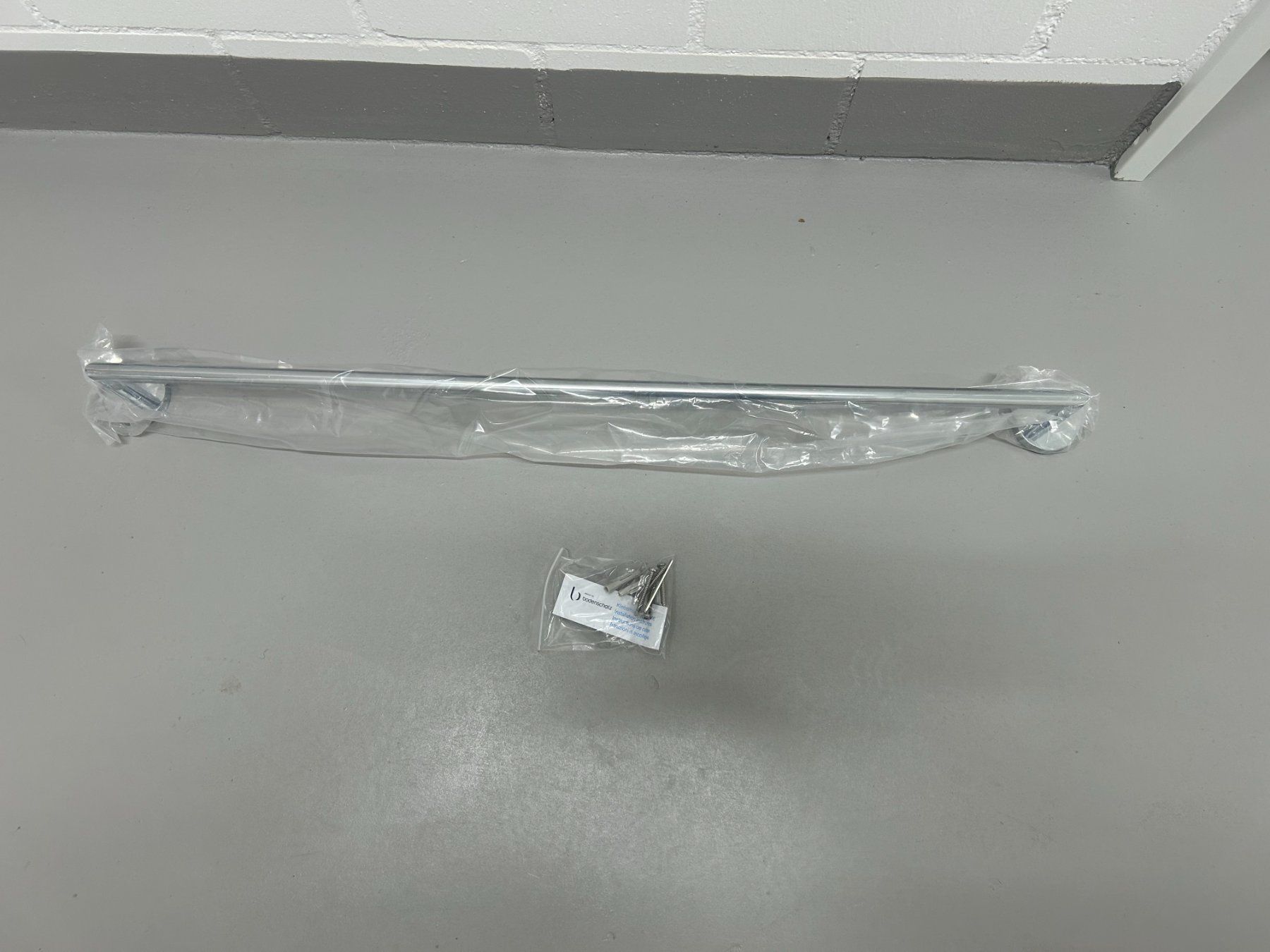 Alterna Portasciugamani: Badetuchstange 80 cm, Neu und Originalverpackt – Nuovo e nell'imballaggio originale da Wängi venduto da Argon180 2