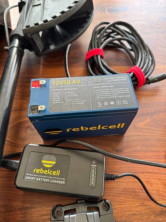 Zubehör: Lowrance Hook 5 Echolot/Fishfinder, Komplettset – Gebraucht aus Adlikon b. Andelfingen von t-san 3