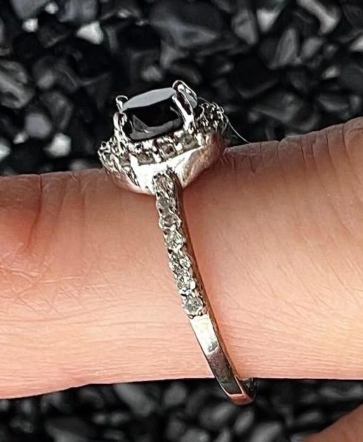 Ringe: Schwarzer Diamantring mit weißen Diamanten, ca. 1 ct – Neu (gemäss Beschreibung) aus Nürensdorf von mae_mw76 2