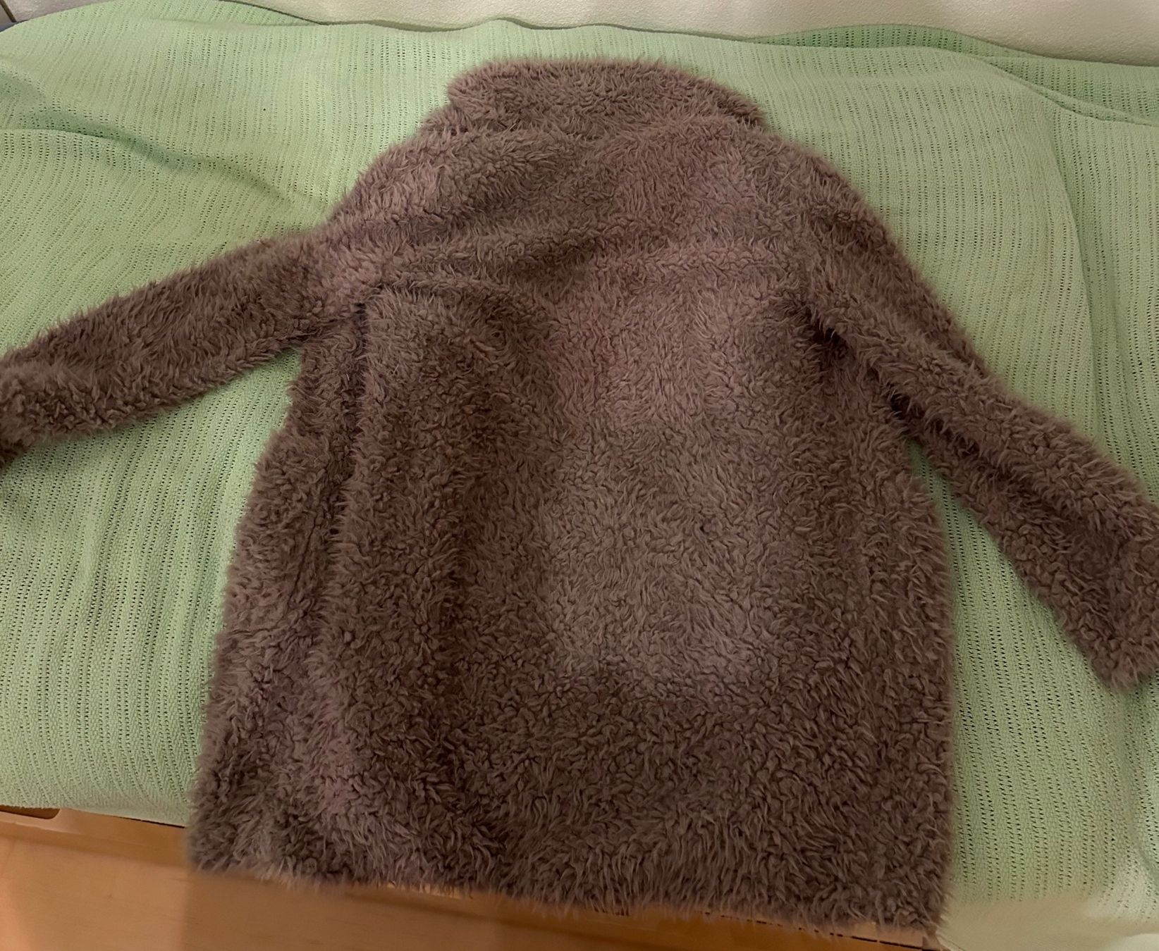 Giacche: Flauschig Jacke – Usato da Liestal venduto da FlomiVivi 1