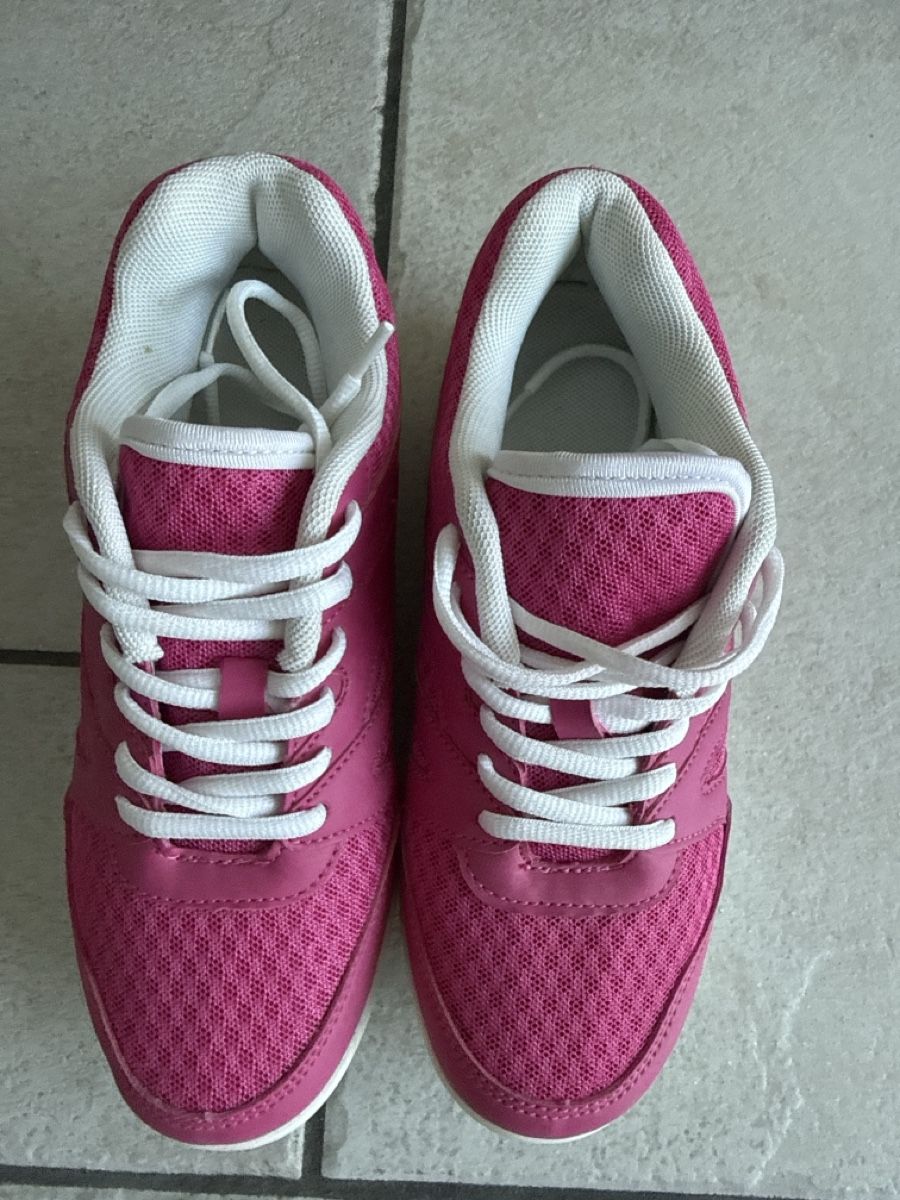Scarpe per ragazze: Schuhe Gr.ca.36-37 – Nuovo (secondo la descrizione) da Waltenschwil venduto da lina-04 7