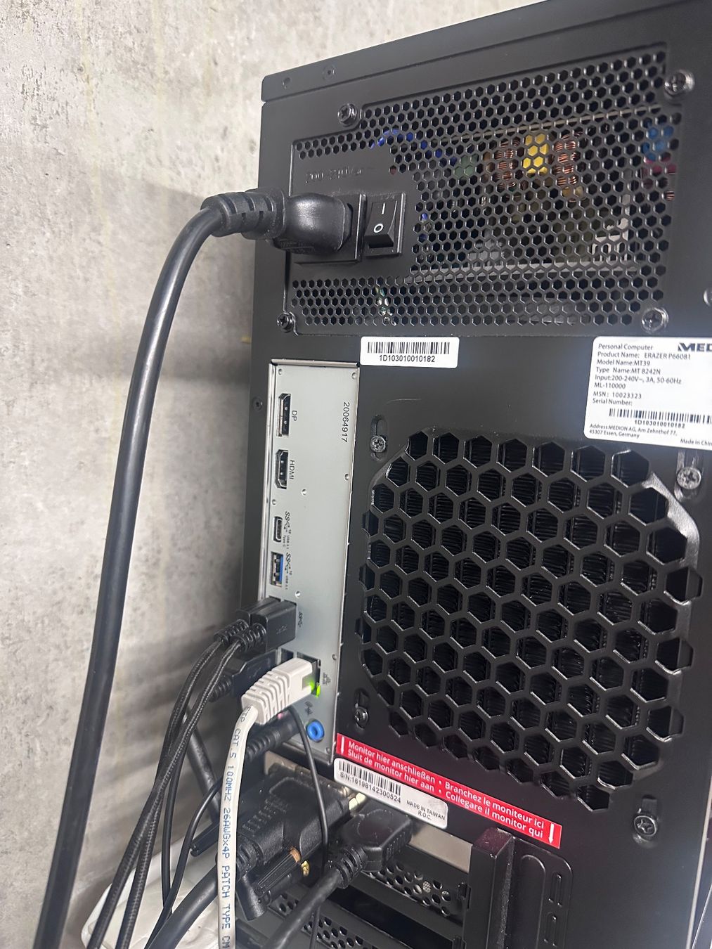 PC: Medion Erazer – Usato da Malans GR venduto da Eschab 2