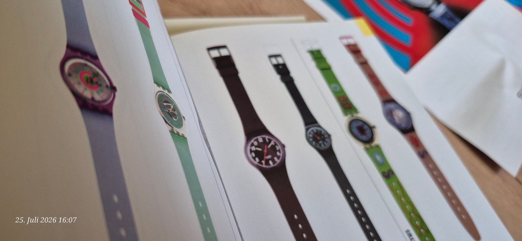 Libri: SWATCH  Uhren Katalogs-Bücher + seltene Prospekte etc. ab1Fr – Usato da Wildhaus venduto da insgi 4