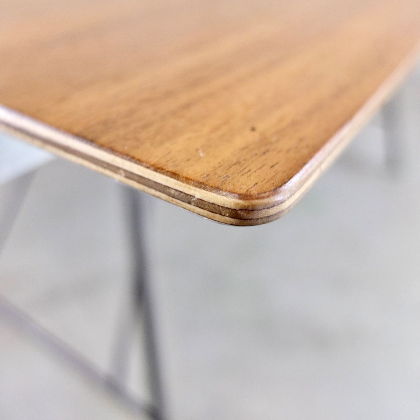 Atelier Alinea Tavoli: Atelier Alinea Uni Standard Tisch 160cm – Usato da Basel venduto da Brocki-auf-dem-Wolf 4