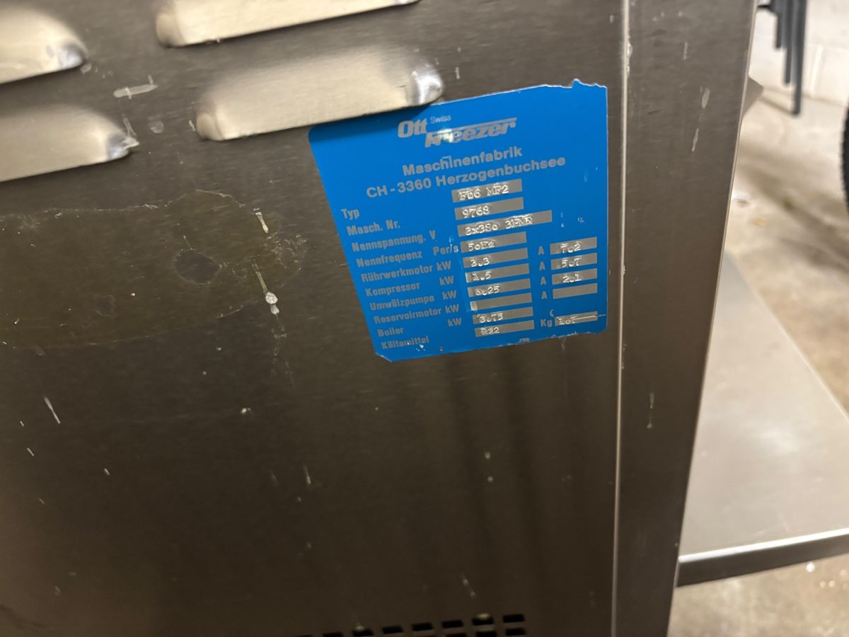 Küchengeräte: Glacemaschine und Eispasteurisator Carpigiani 30 HE – Gebraucht aus Dietikon von dia_y8y5 4
