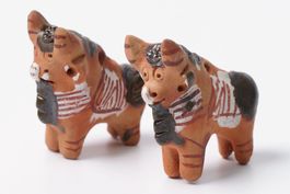 2 Tonfiguren Ochsen aus Peru