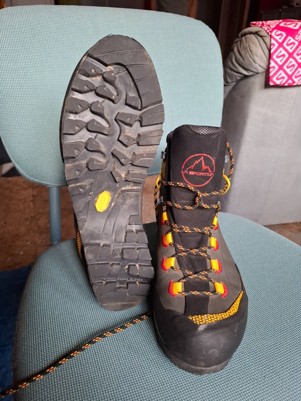La Sportiva Scarpe da uomo: Herren Trango Tech Leather GTX Schuhe 44.5 – Nuovo (secondo la descrizione) da Reichenbach i. K. venduto da Hesioda 1