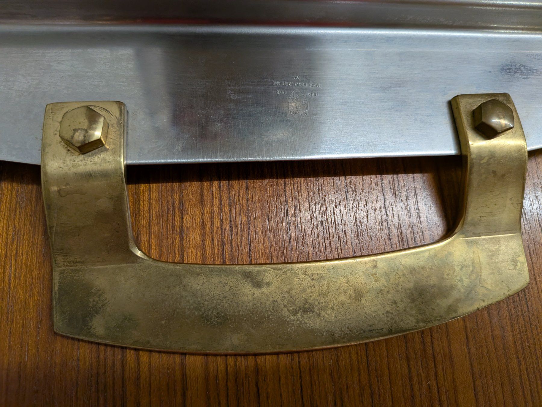 Servierplatten: Grosses Tablet Spring Inox Made in Switzerland – Gebraucht aus Emmen von magelan 6
