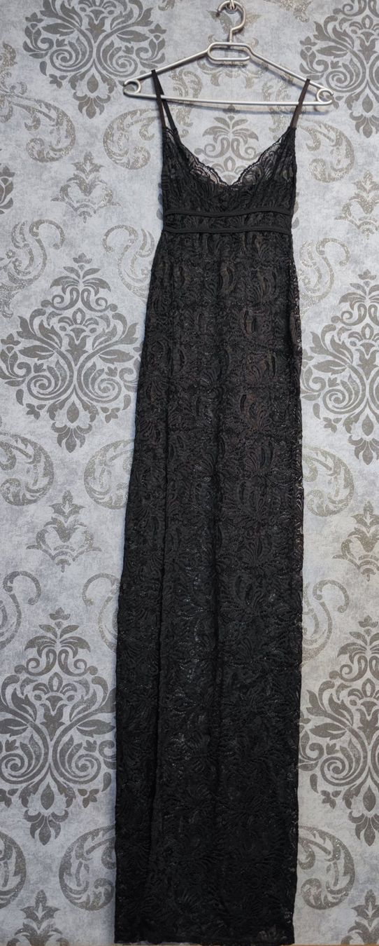 Vestiti: Bodenlanges Spitzenkleid Gr. 34 - PRETTYLITTLETHING – Nuovo (secondo la descrizione) da Schönengrund venduto da Lotusblume90