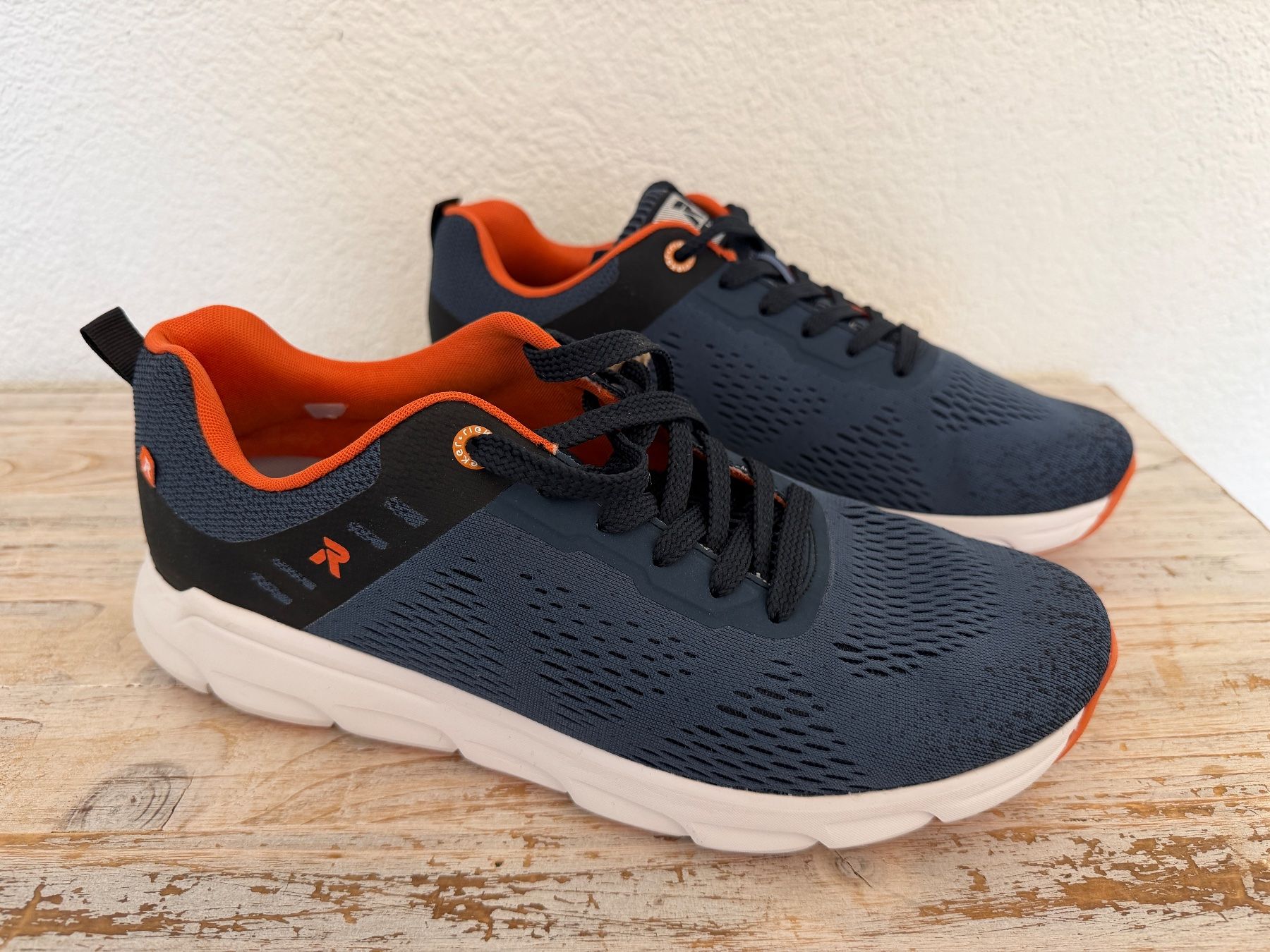 Rieker Herrenschuhe: Herren-Sneaker Rieker, Evolution Soft, Grösse 42, Neu – Neu (gemäss Beschreibung) aus Wolfwil von Inseider12
