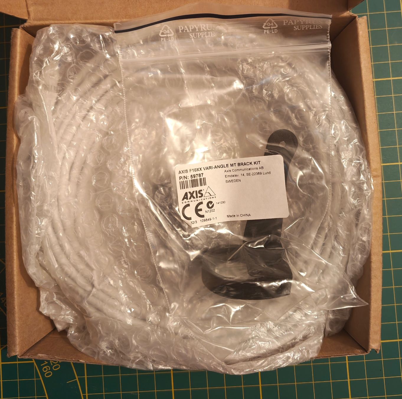 Camcorder: Caméra discrète AXIS F1015 filaire neuve – Neu und originalverpackt aus Grand-Lancy von Pingpong2005 3