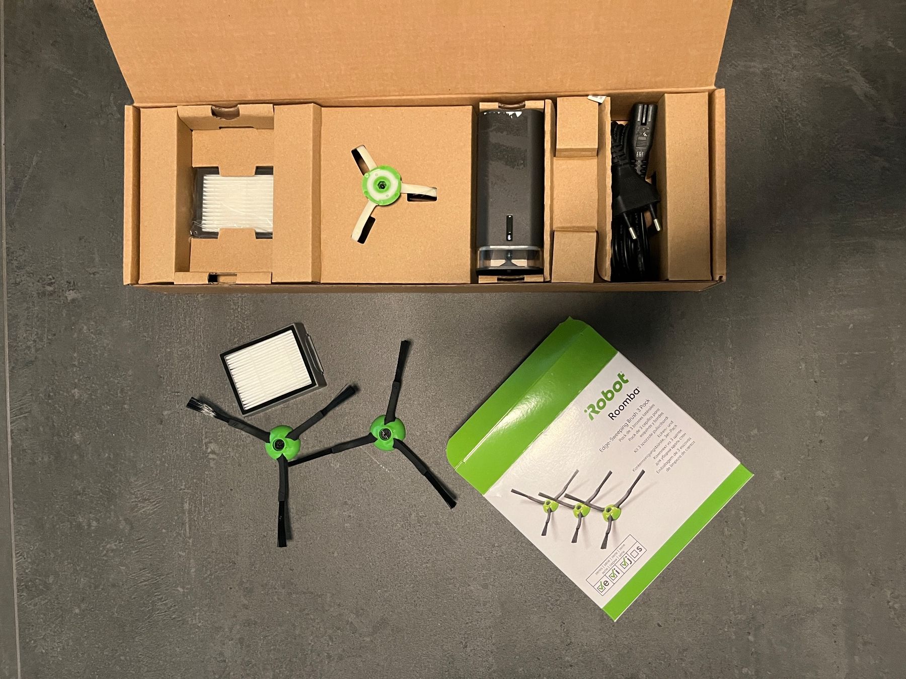 Irobot Staubsauger & Zubehör: iRobot Roomba i7 – Gebraucht aus Bosco Luganese von apo_7mft 3