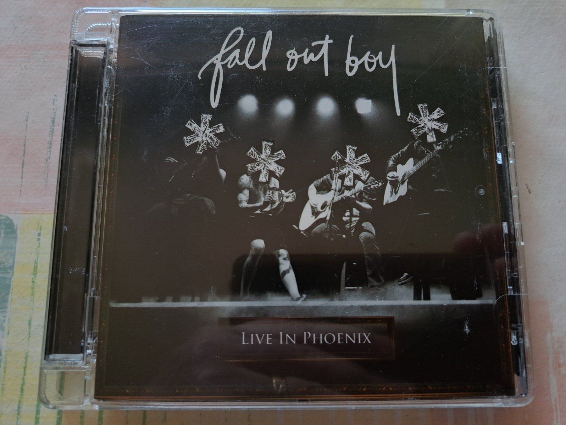 CD: CD Fall out Boy - Live in Phoenix – Usato da Pully venduto da bro_n52j