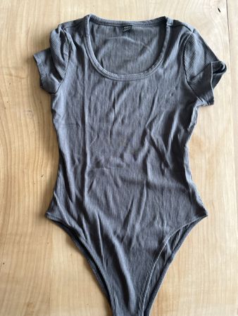 Body, SHEIN, Gr. S, Rippstruktur, neuwertig