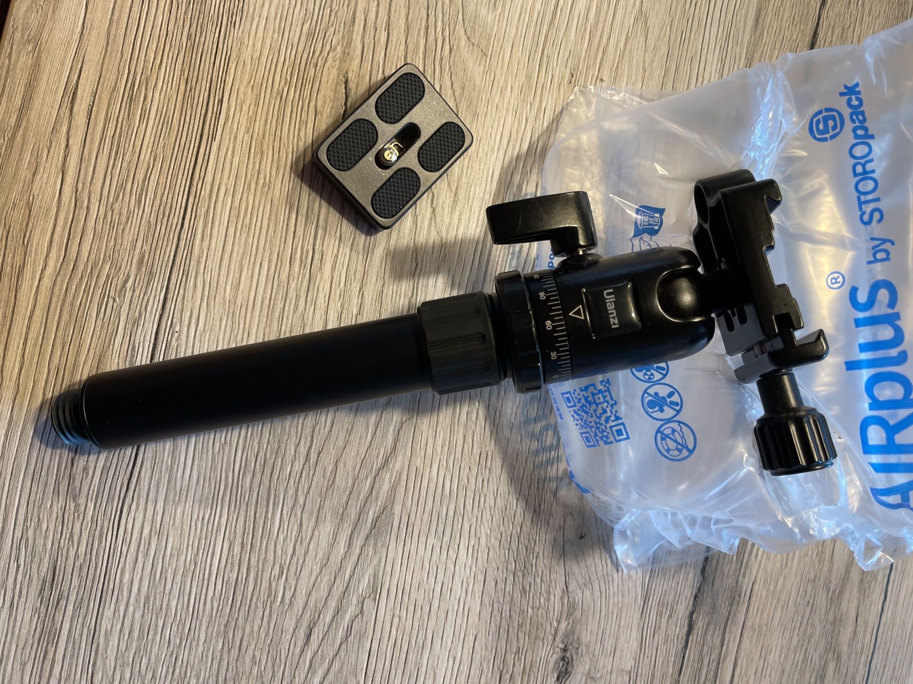 Ulanzi Trépieds & Accessoires: Ulanzi Universal Broadcast Stand Nr. 2 von 2 – D'occasion à Eriz par qot 3