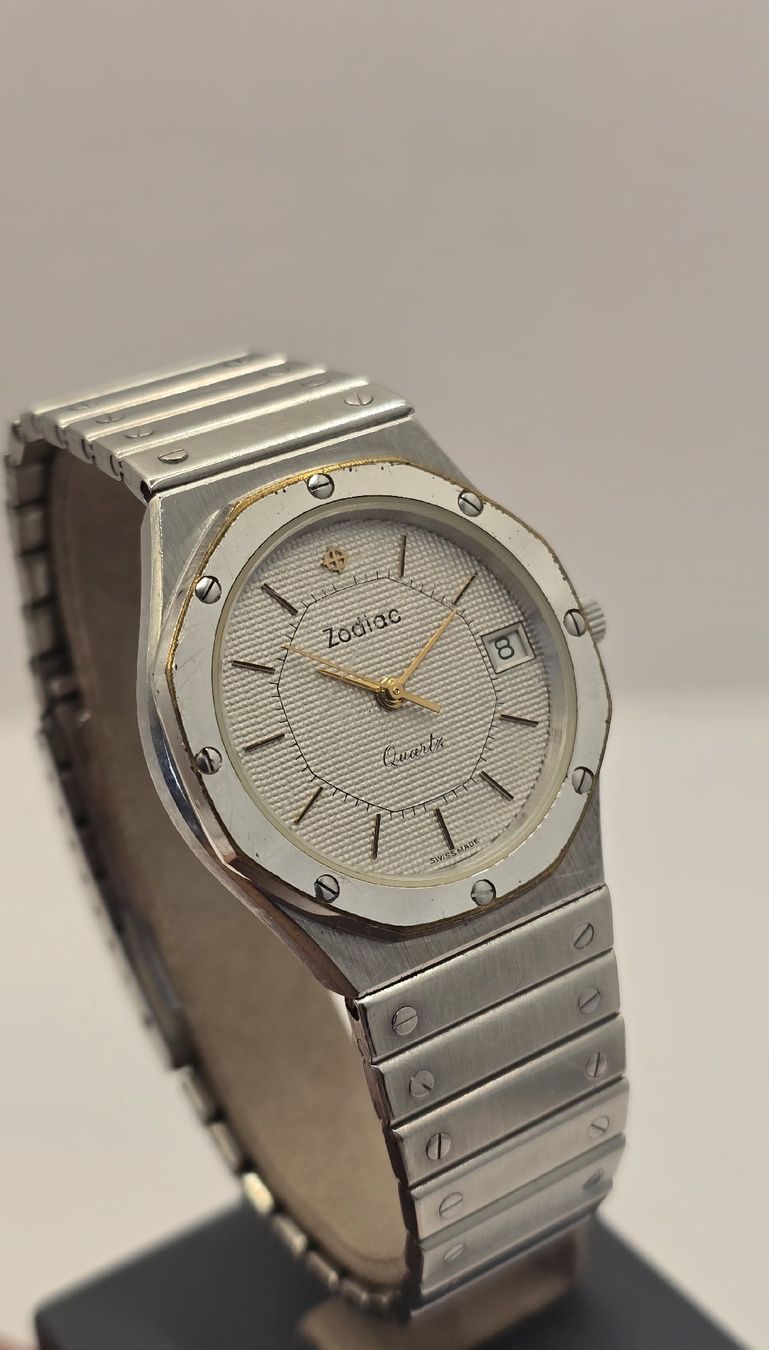 Zodiac Orologi: Zodiac Quartz Date Royal Oak 34,1mm – Usato da Minusio venduto da AGSuhren 2